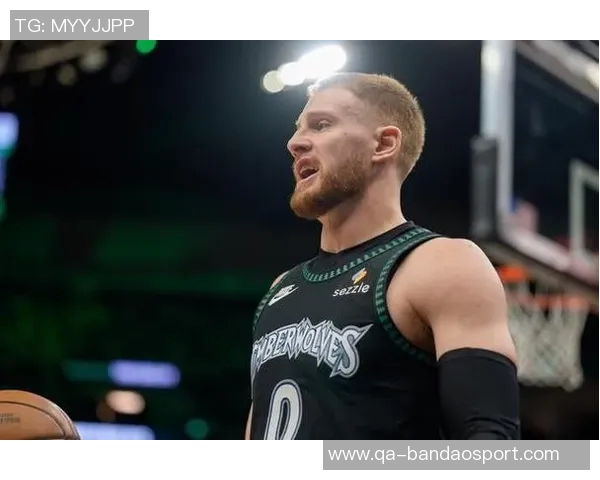 迪文岑佐半场表现抢眼里德全能发挥助力球队对抗湖人