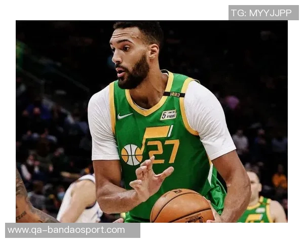 小虫G联盟替补狂砍30分22分钟内投中7记三分展现天赋 小虫G联盟替补狂砍30分22分钟内投中7记三分展现天赋